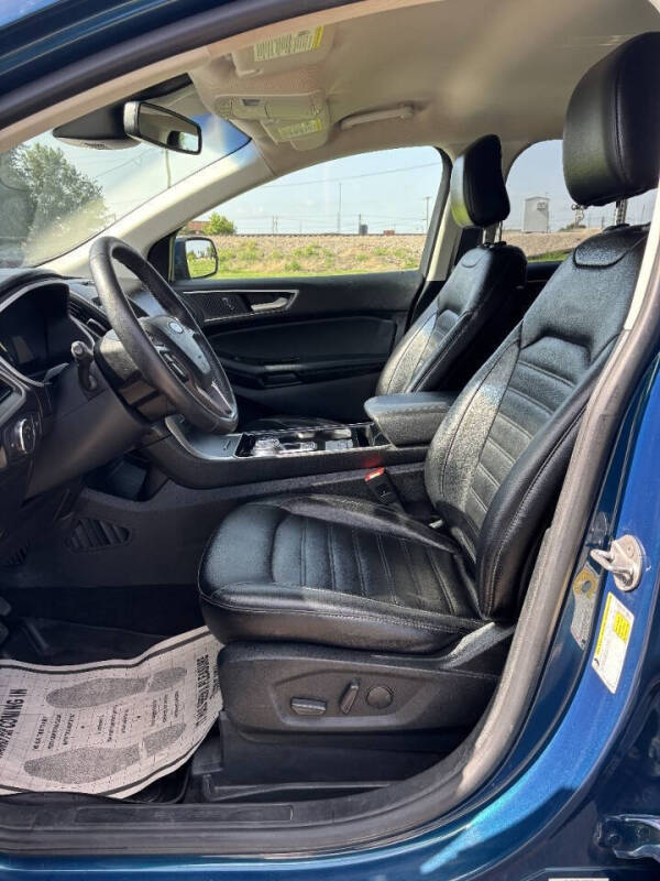 2020 Ford Edge SEL