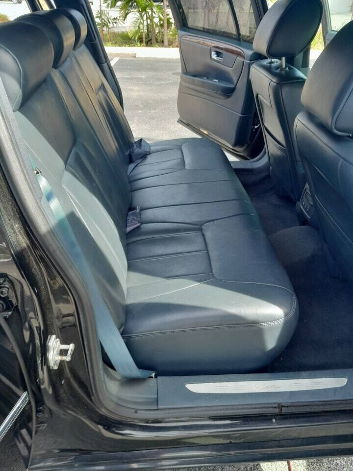 2010 Cadillac DTS Limousine - $12,950