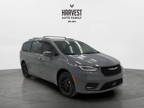 2021 Chrysler Pacifica Touring L