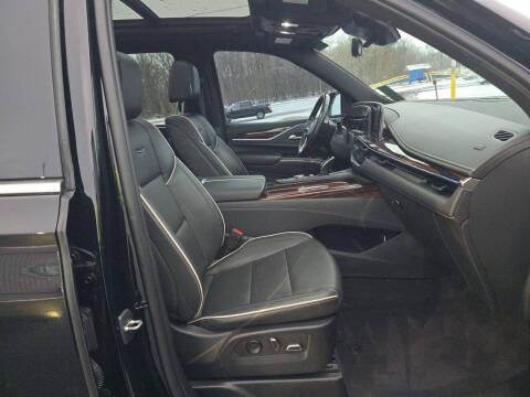 2023 Cadillac Escalade ESV Premium Luxury