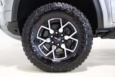 2023 GMC Canyon AT4X