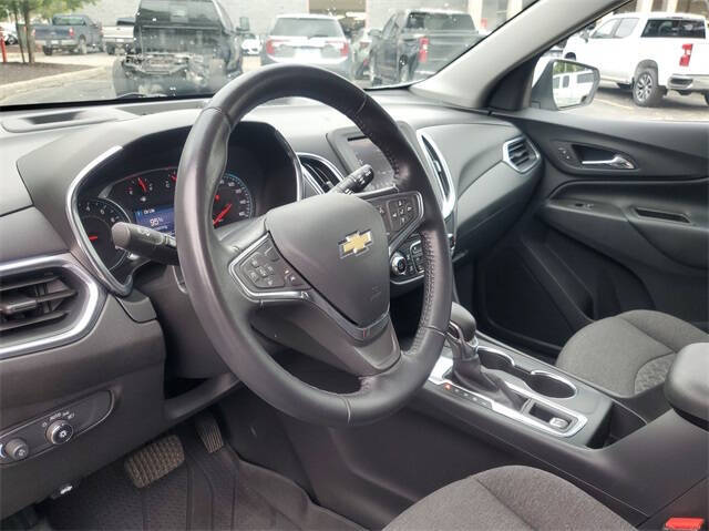 2022 Chevrolet Equinox for sale at Bowman Auto Center in Clarkston, MI