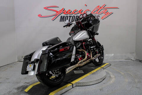 2017 Harley-Davidson Road Glide Special