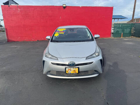 2019 Toyota Prius L Eco