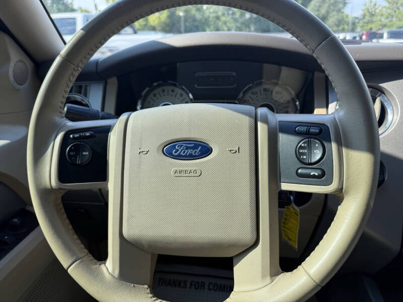 2013 Ford Expedition EL XLT