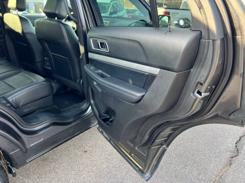 2017 Ford Explorer XLT