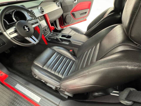 2005 Ford Mustang