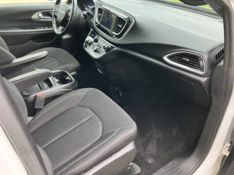 2018 Chrysler Pacifica Touring Plus