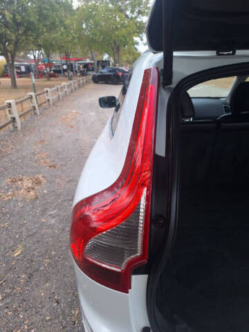 2016 Volvo XC60 T5 Drive-E Premier