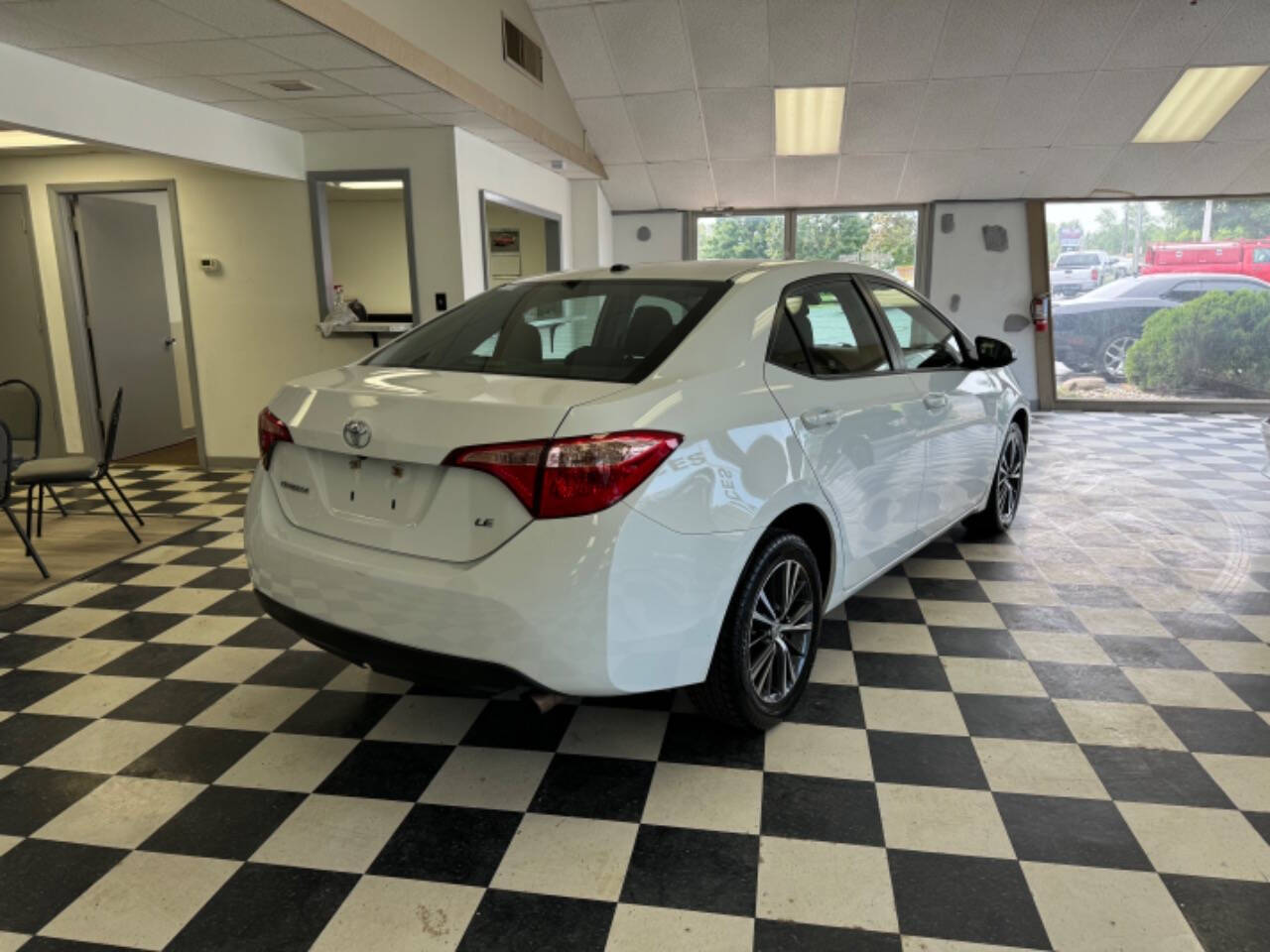 2018 Toyota Corolla for sale at BOHL AUTOMOTIVE in Racine, WI