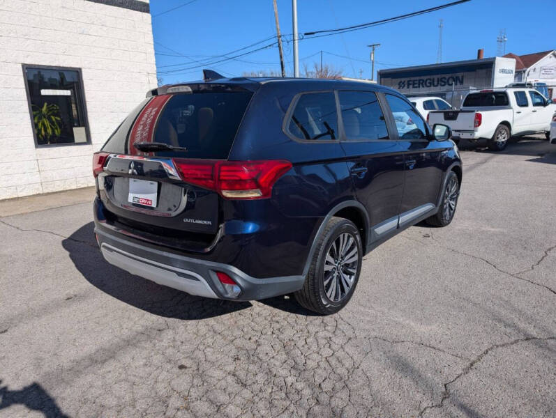 2019 Mitsubishi Outlander ES