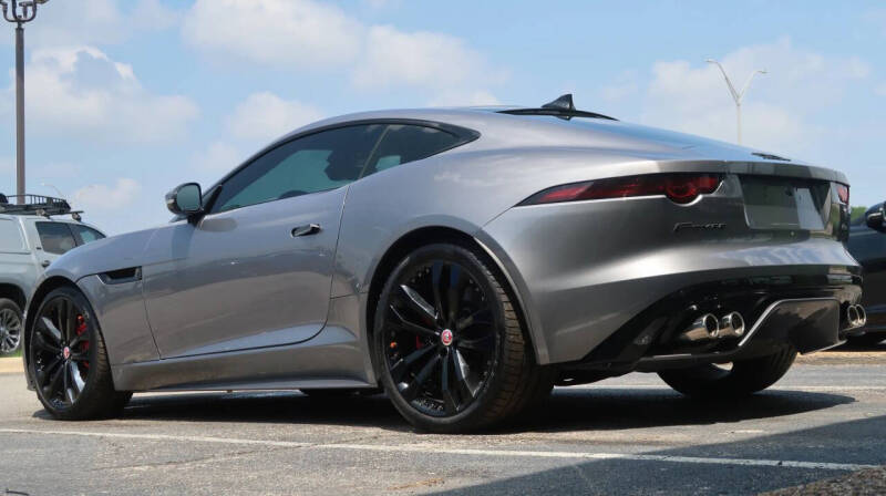 2020 Jaguar F-TYPE R
