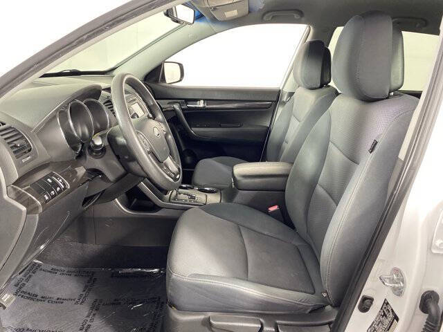 2013 Kia Sorento LX