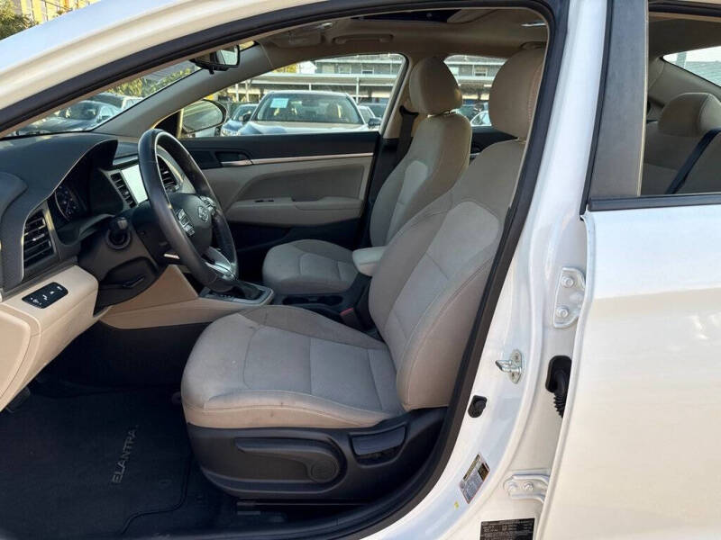 2020 Hyundai Elantra