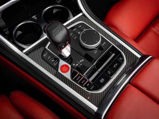 2022 BMW M8 Competition