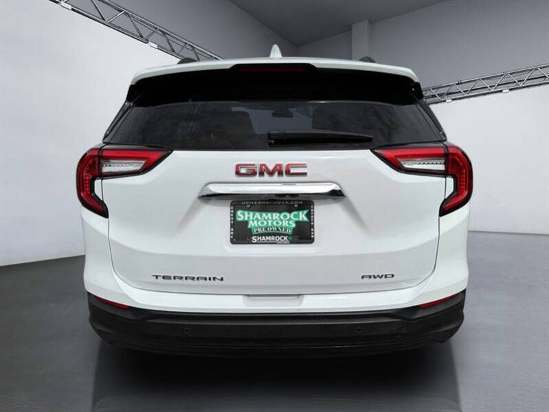 2022 GMC Terrain SLE