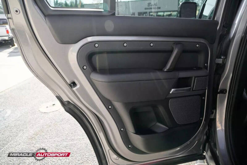 2020 Land Rover Defender 110 X