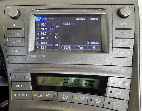 2012 Toyota Prius Two