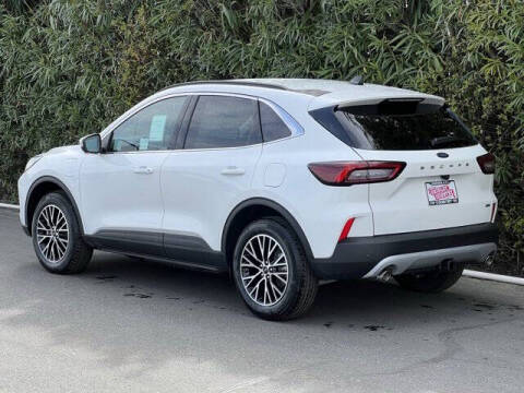 2025 Ford Escape Plug-In Hybrid PHEV