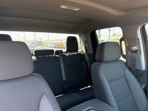 2023 GMC Sierra 1500 Elevation Standard