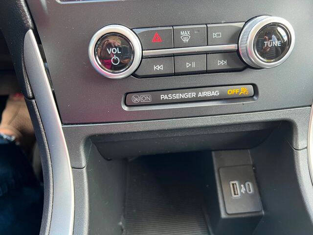 2022 Ford Edge