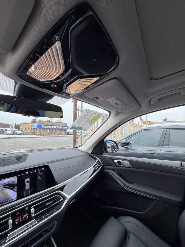 2020 BMW X7 xDrive40i