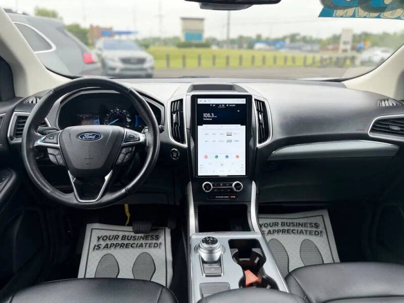 2022 Ford Edge