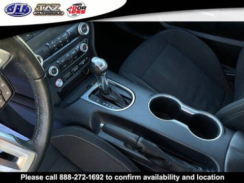 2022 Ford Mustang EcoBoost