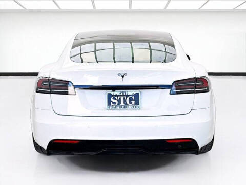 2022 Tesla Model S