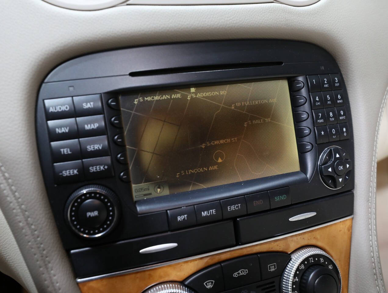 2007 Mercedes-Benz SL-Class 40