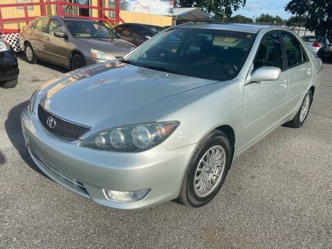 2005 Toyota Camry for sale at FONS AUTO SALES CORP in Orlando FL