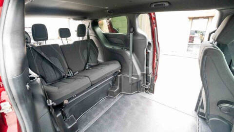 2020 Chrysler Pacifica Touring