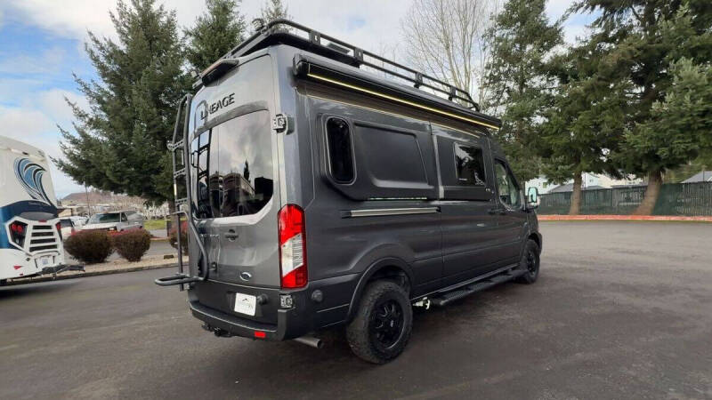 2024 Ford Transit