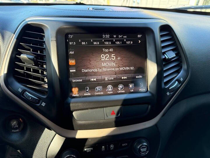 2015 Jeep Cherokee Altitude