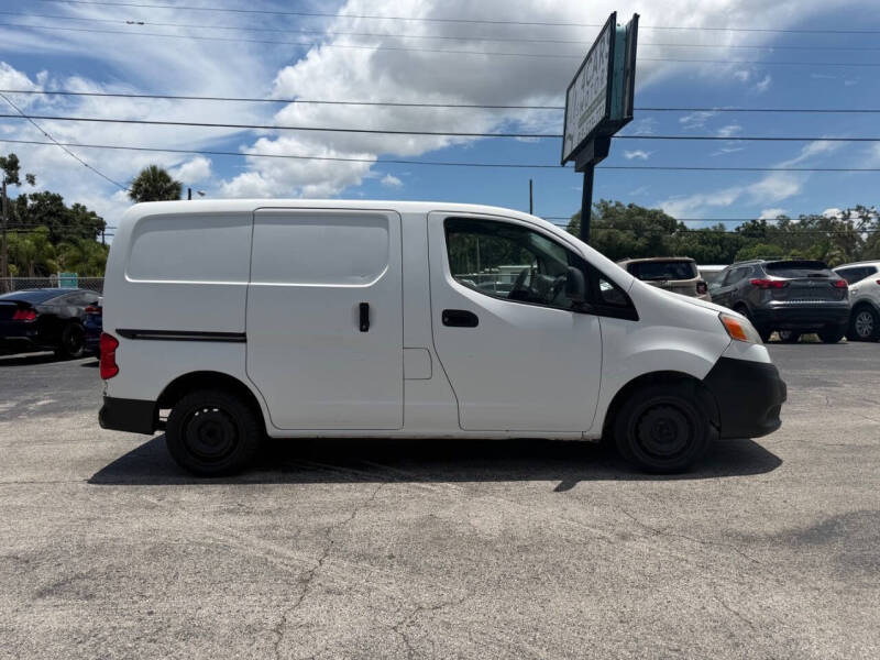 2016 Nissan NV200