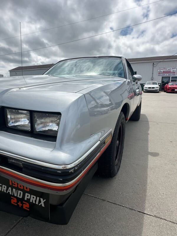 1986 Pontiac Grand Prix null photo 10