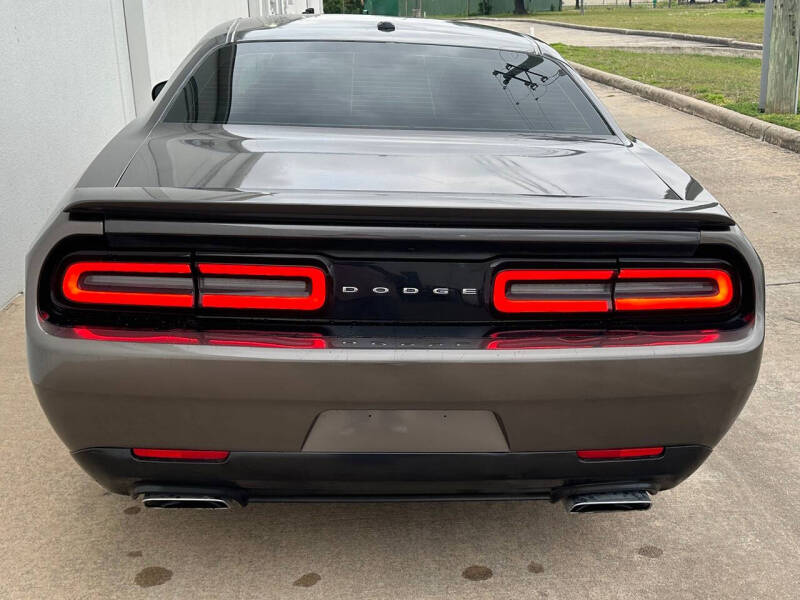 2017 Dodge Challenger R/T