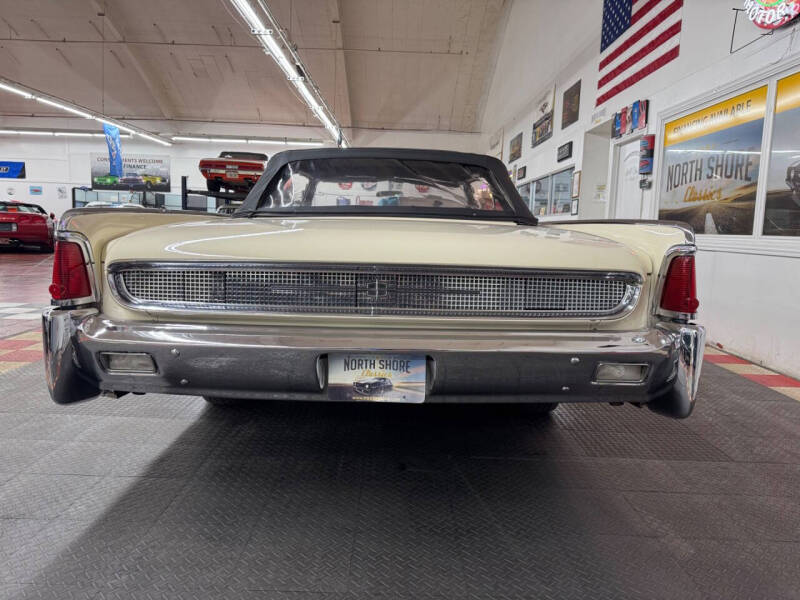 1961 Lincoln Continental
