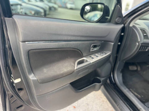 2019 Mitsubishi Outlander Sport Special Edition