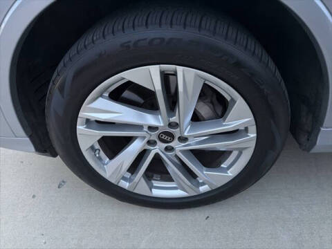 2022 Audi Q7 quattro Premium Plus 55 TFSI