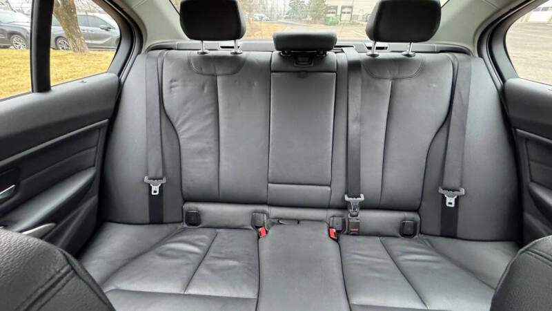 2013 BMW 3 Series 328i xDrive