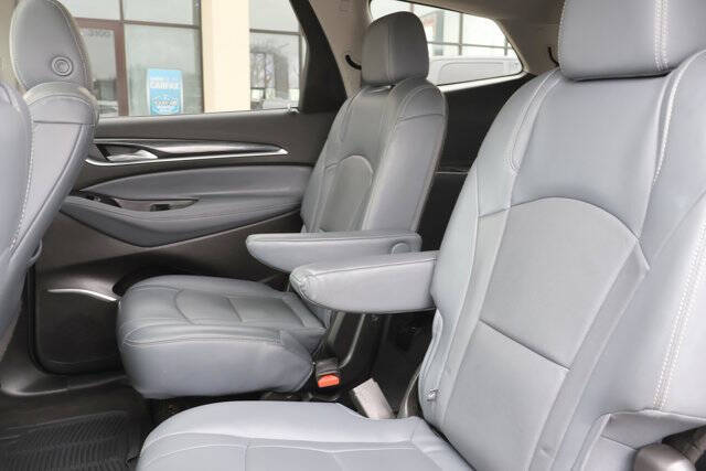 2020 Buick Enclave Essence
