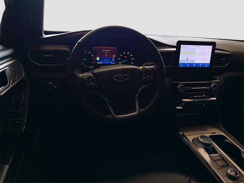 2023 Ford Explorer ST-Line