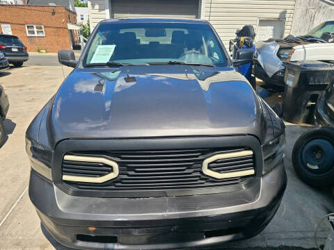 2016 RAM 1500 SLT