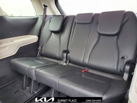 2023 Kia Carnival
