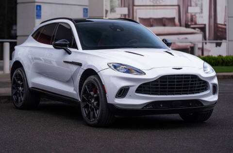 2021 Aston Martin DBX