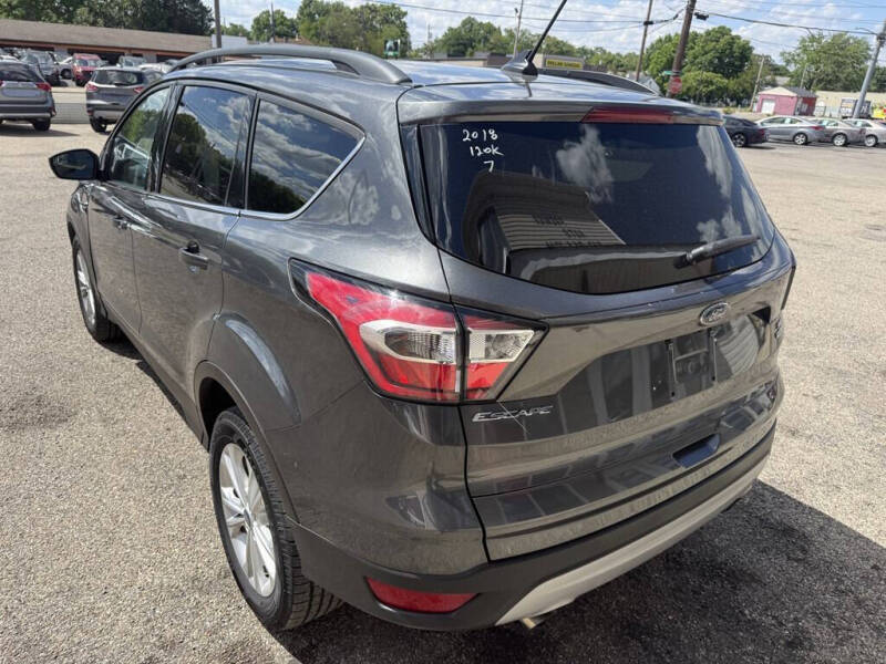 2018 Ford Escape SE