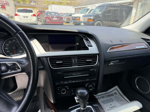 2012 Audi A4 2.0T quattro Prestige