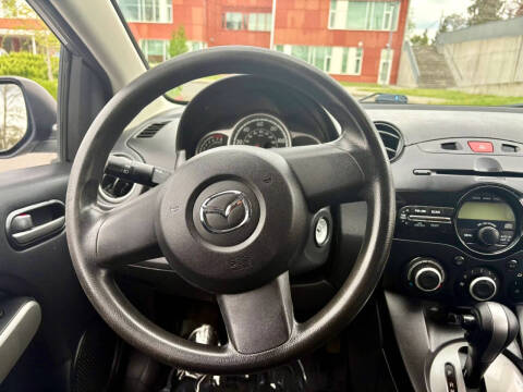 2014 Mazda MAZDA2 Sport