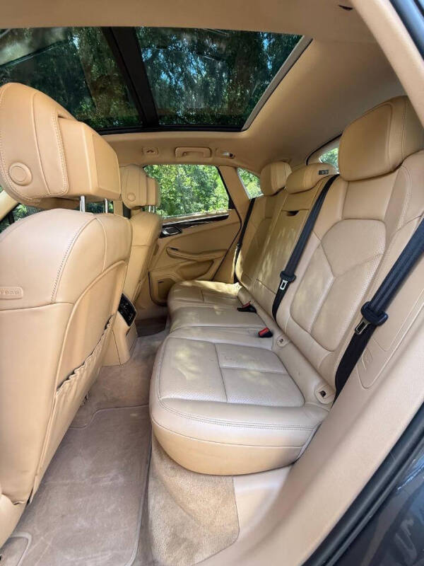 2016 Porsche Macan S